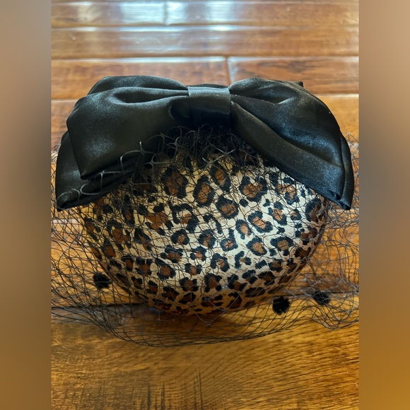 Tasha Fascinator Hat Headband Leopard Black - Picture 6 of 10